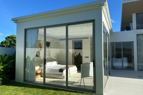 Chalet de 5 dormitorios en Layan Beach, Tailandia № 70384 - foto 15