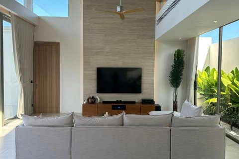 Chalet de 5 dormitorios en Layan Beach, Tailandia № 70384 - foto 14