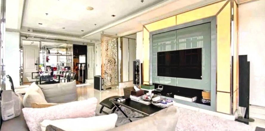 Condominio de 2 dormitorios en Bangkok, Tailandia № 133046