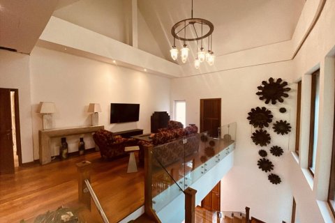 Casa de 5 dormitorios en Phuket, Tailandia № 133054 - foto 5
