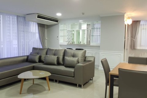 Condo à Bangkok, Thaïlande, 2 chambres  № 143656