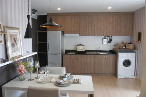 Condominio de 1 dormitorio en Bangkok, Tailandia № 143659 - foto 8