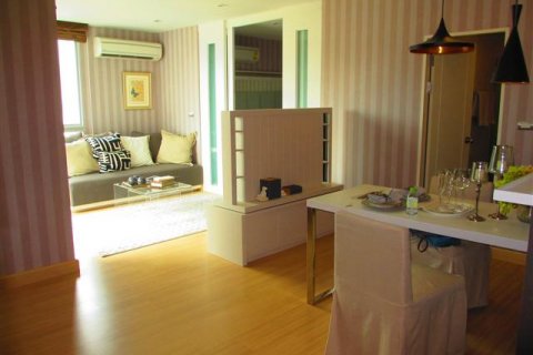 Condominio de 1 dormitorio en Bangkok, Tailandia № 143659 - foto 5