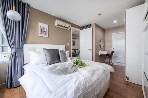 Condominio de 1 dormitorio en Bangkok, Tailandia № 143657 - foto 5