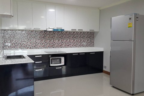 Condominio de 2 dormitorios en Bangkok, Tailandia № 143655 - foto 4