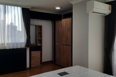 Condominio de 2 dormitorios en Bangkok, Tailandia № 143655 - foto 10