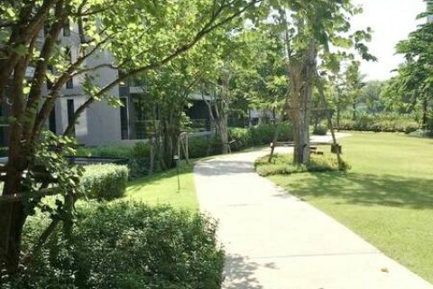 Condominio de 3 dormitorios en Bangkok, Tailandia № 143654 - foto 9