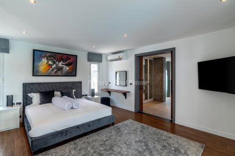 Casa de 6 dormitorios en Bang Lamung, Tailandia № 123449 - foto 15