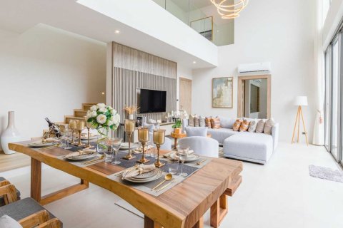 Casa de 3 dormitorios en Bang Tao, Tailandia № 84885 - foto 7