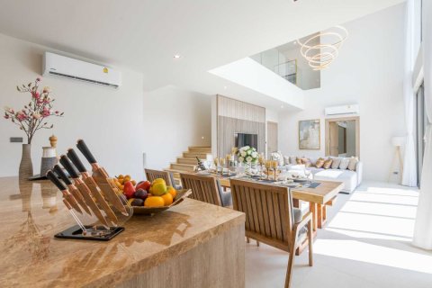 Casa de 3 dormitorios en Bang Tao, Tailandia № 84885 - foto 6