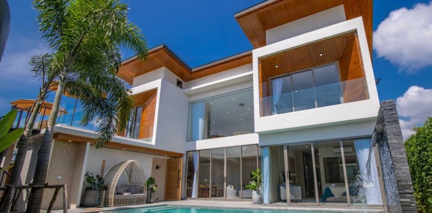 Casa de 3 dormitorios en Bang Tao, Tailandia № 84885