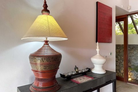 Casa de 3 dormitorios en Bang Tao, Tailandia № 84884 - foto 8