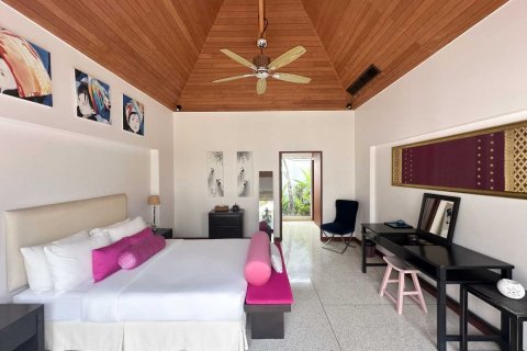 Casa de 3 dormitorios en Bang Tao, Tailandia № 84884 - foto 10