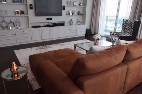 Off-plan Millennium Residence in Bangkok, Thailand № 36648 - photo 2