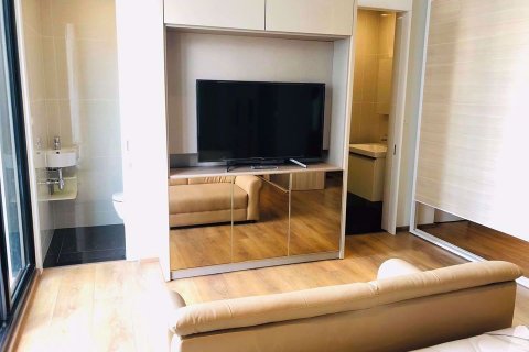 Condominio de 1 dormitorio en Bangkok, Tailandia en Park Origin Phromphong  № 77828