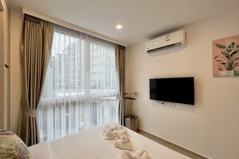 Apartamento de 2 dormitorios en Pattaya, Tailandia № 101449 - foto 13