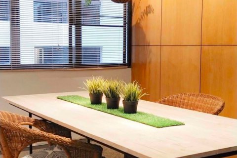 Condominio de 1 dormitorio en Watthana, Bangkok, Tailandia № 76030 - foto 3