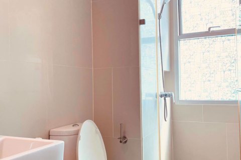 Condominio de 1 dormitorio en Khlong San, Bangkok, Tailandia № 76026 - foto 10