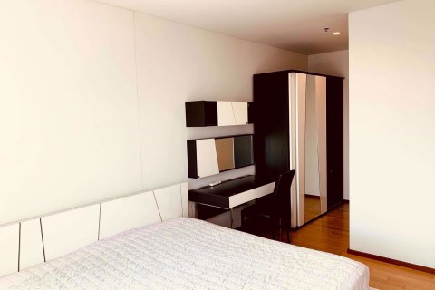 Condominio de 1 dormitorio en Khlong San, Bangkok, Tailandia № 76026 - foto 4
