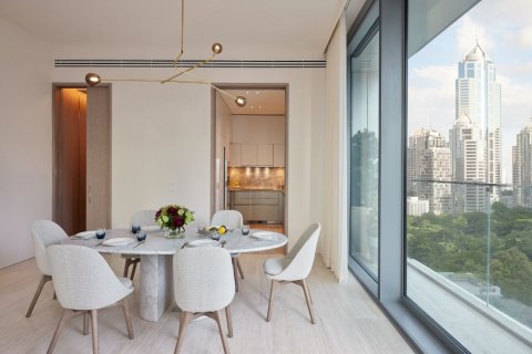 Condo in Pathum Wan, Bangkok, Thailand, 2 bedrooms № 123618 - photo 15