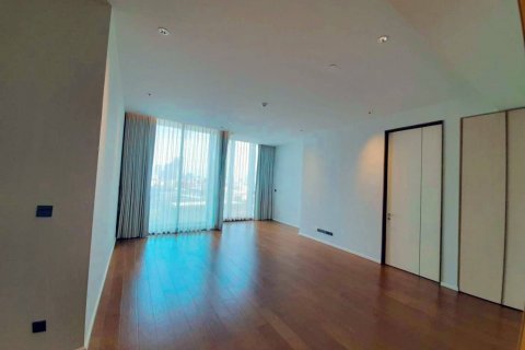 คอนโดมิเนียมในคลองเตย, กรุงเทพฯ, ประเทศไทย, 3 ห้องนอน № 123616