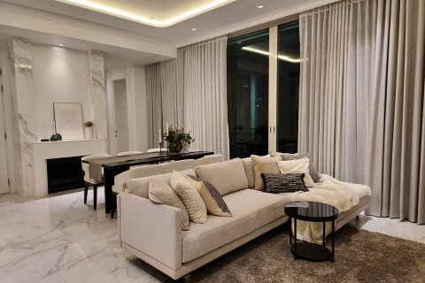 Condo in Bangkok, Thailand, 3 bedrooms № 143102