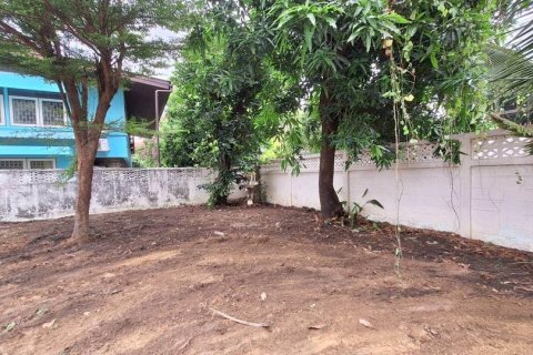 Terreno 600 m2 en Bangkok, Tailandia № 143101 - foto 6