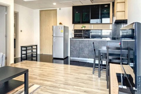 Condominio de 1 dormitorio en Chatuchak, Bangkok, Tailandia № 132885 - foto 8
