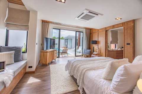 Chalet de 3 dormitorios en Rawai, Tailandia № 74309 - foto 12