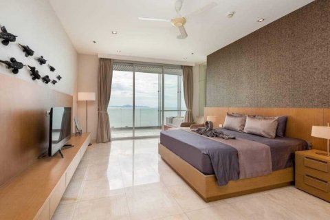 Condominio de 3 dormitorios en Chon Buri, Tailandia № 78913 - foto 11