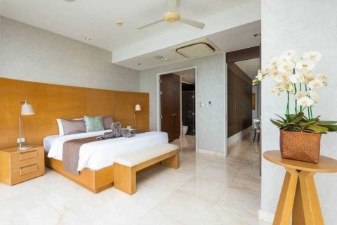 Condominio de 3 dormitorios en Chon Buri, Tailandia № 78913 - foto 13