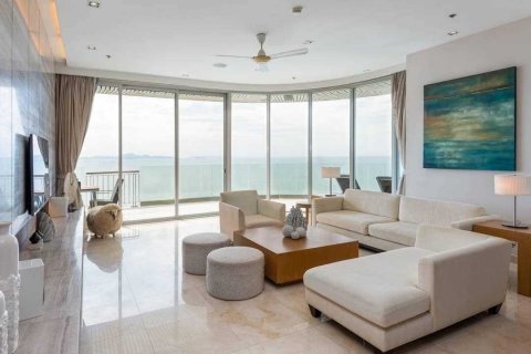 Condominio de 3 dormitorios en Chon Buri, Tailandia № 78913 - foto 6
