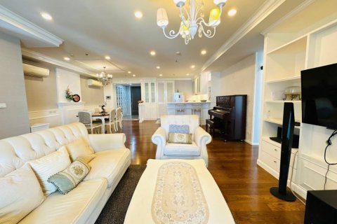 Condominio de 3 dormitorios en Bangkok, Tailandia № 120618 - foto 4