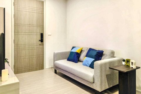 Condominio de 1 dormitorio en Khlong Toei, Bangkok, Tailandia № 133021