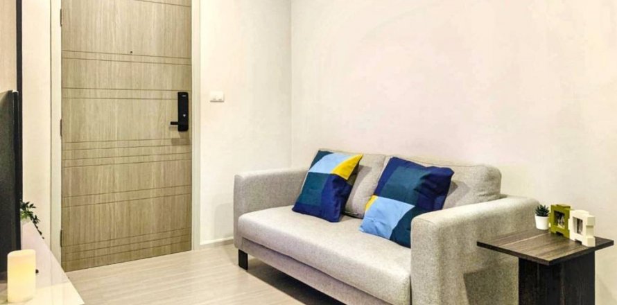Condominio de 1 dormitorio en Khlong Toei, Bangkok, Tailandia № 133021