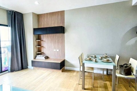 Eigentumswohnung in Bangkok, Thailand, 1 Schlafzimmer № 133023 - Foto 2