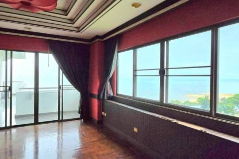 Condominio de 3 dormitorios en Sattahip, Tailandia № 133022 - foto 3