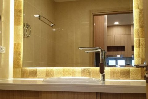Condominio de 1 dormitorio en Chon Buri, Tailandia № 116294 - foto 20