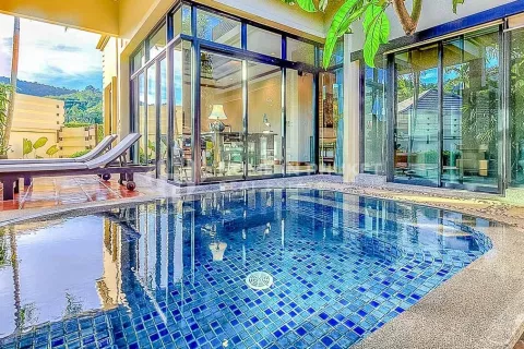 Haus auf Nai Harn Beach, Thailand 1 Schlafzimmer № 131095