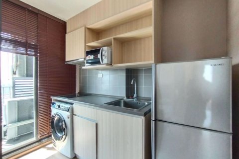 Off-plan IDEO O2 in Bangkok, Thailand № 25984 - photo 6