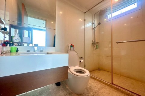 Condominio de 3 dormitorios en Bangkok, Tailandia № 120264 - foto 16