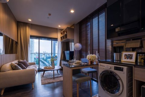 Eigentumswohnung in Bangkok, Thailand, 1 Schlafzimmer  № 143966