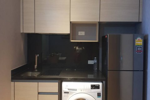 Condominio de 1 dormitorio en Bangkok, Tailandia № 143967 - foto 3