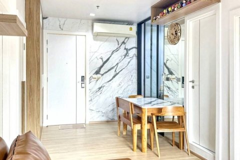 Condominio de 2 dormitorios en Bangkok, Tailandia № 132938