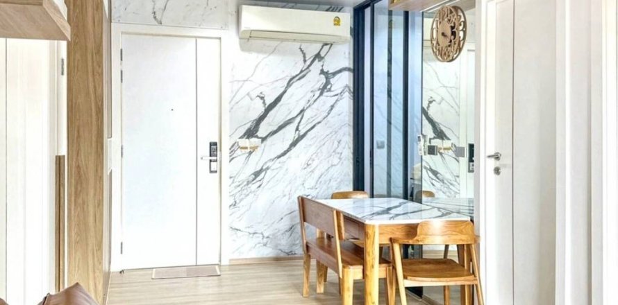Condominio de 2 dormitorios en Bangkok, Tailandia № 132938