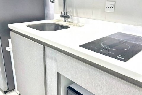 Condominio de 2 dormitorios en Bangkok, Tailandia № 132938 - foto 10