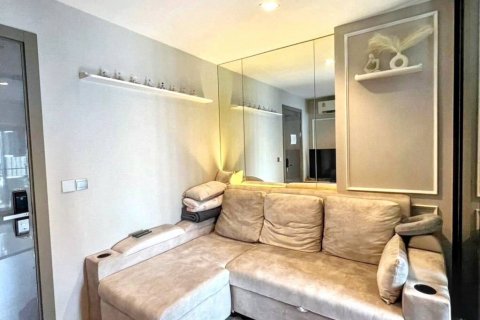 Condo in Bangkok, Thailand, 1 bedroom № 132932 - photo 6