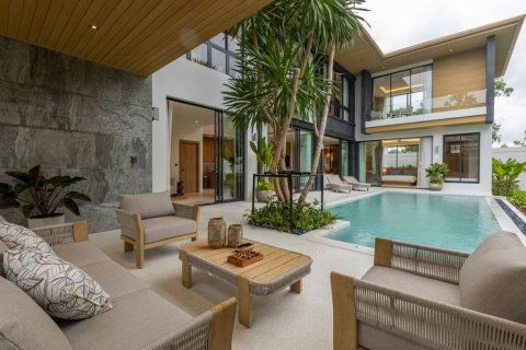 Villa in Phuket, Thailand 5 Schlafzimmer № 132936