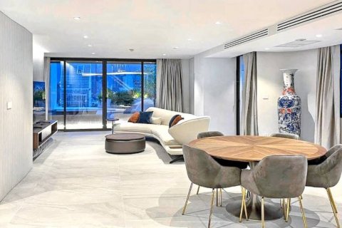 Duplex in Khlong Toei, Bangkok, Thailand 2 Schlafzimmer № 124484