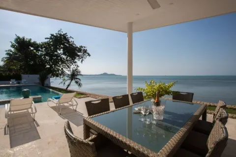 Chalet de 3 dormitorios en Ko Samui, Tailandia № 107580 - foto 23